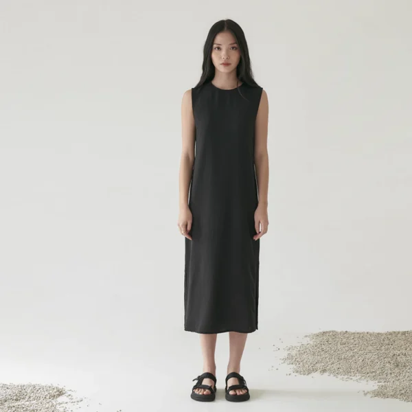 Ravine Sleeveless Midi Dress