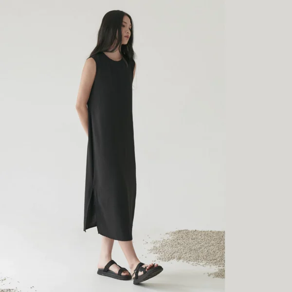 Ravine Sleeveless Midi Dress